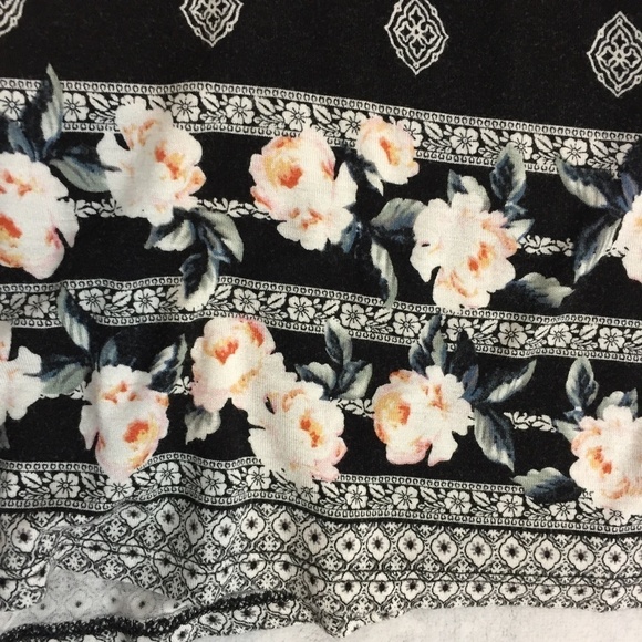 Warehouse One Tank Top Womens Medium Black V Neck Lace Up Sleeveless - Picture 6 of 10